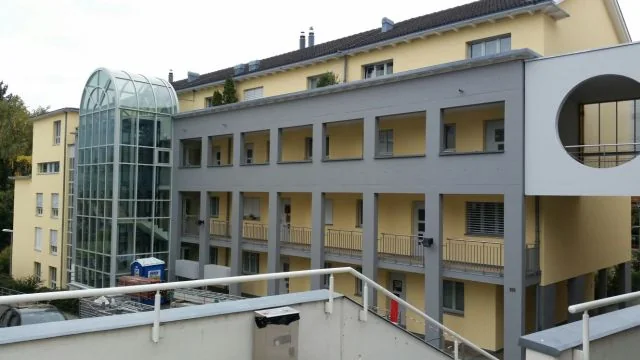 Steisteg Schwyz – Fassade · Malerarbeiten
